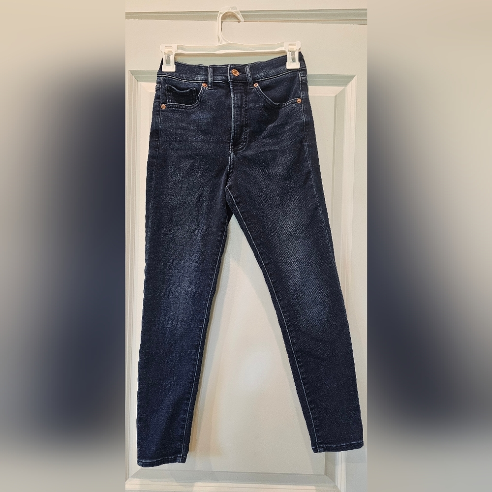 Express Mid-Rise Denim Skinny Jean